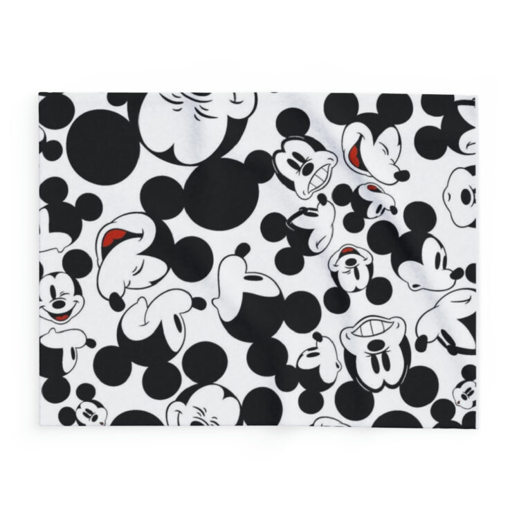 Arctic Fleece Blanket - Image 3