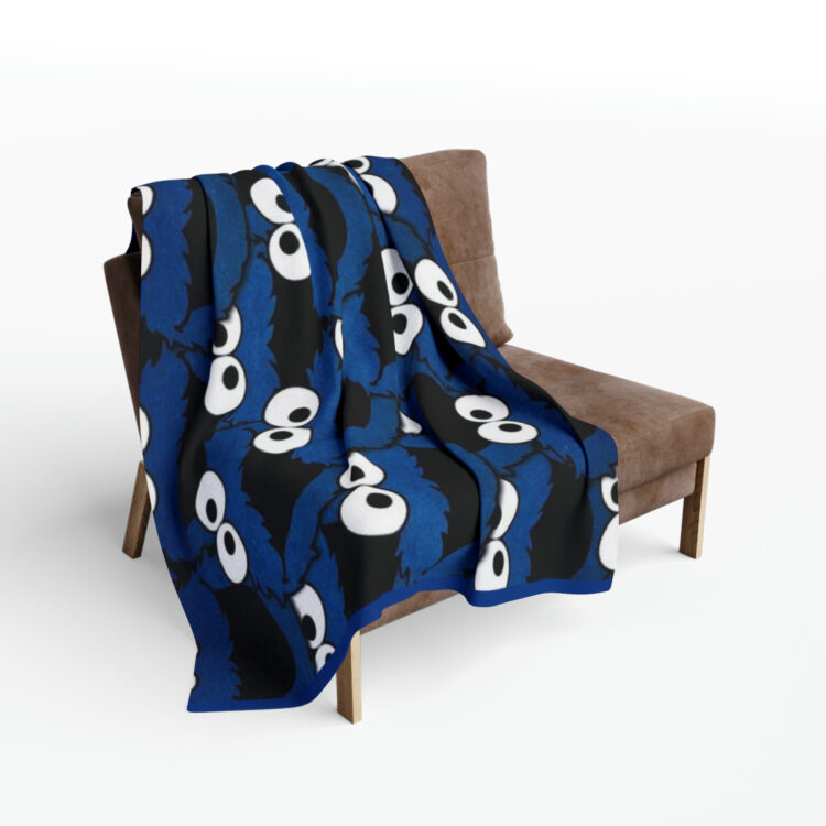 Arctic Fleece Blanket - Image 10