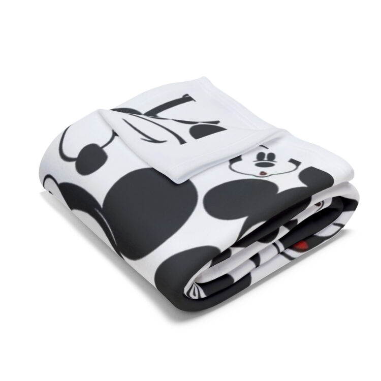 Arctic Fleece Blanket - Image 15