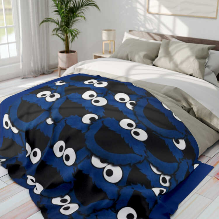 Arctic Fleece Blanket - Image 18